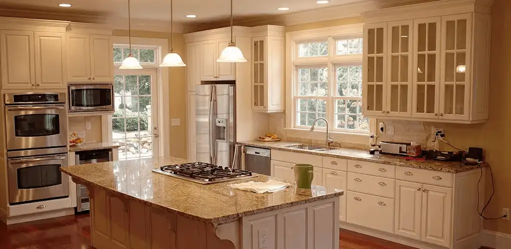 Custom cabinet door installation and kitchen upgrade in Knoxville, TN